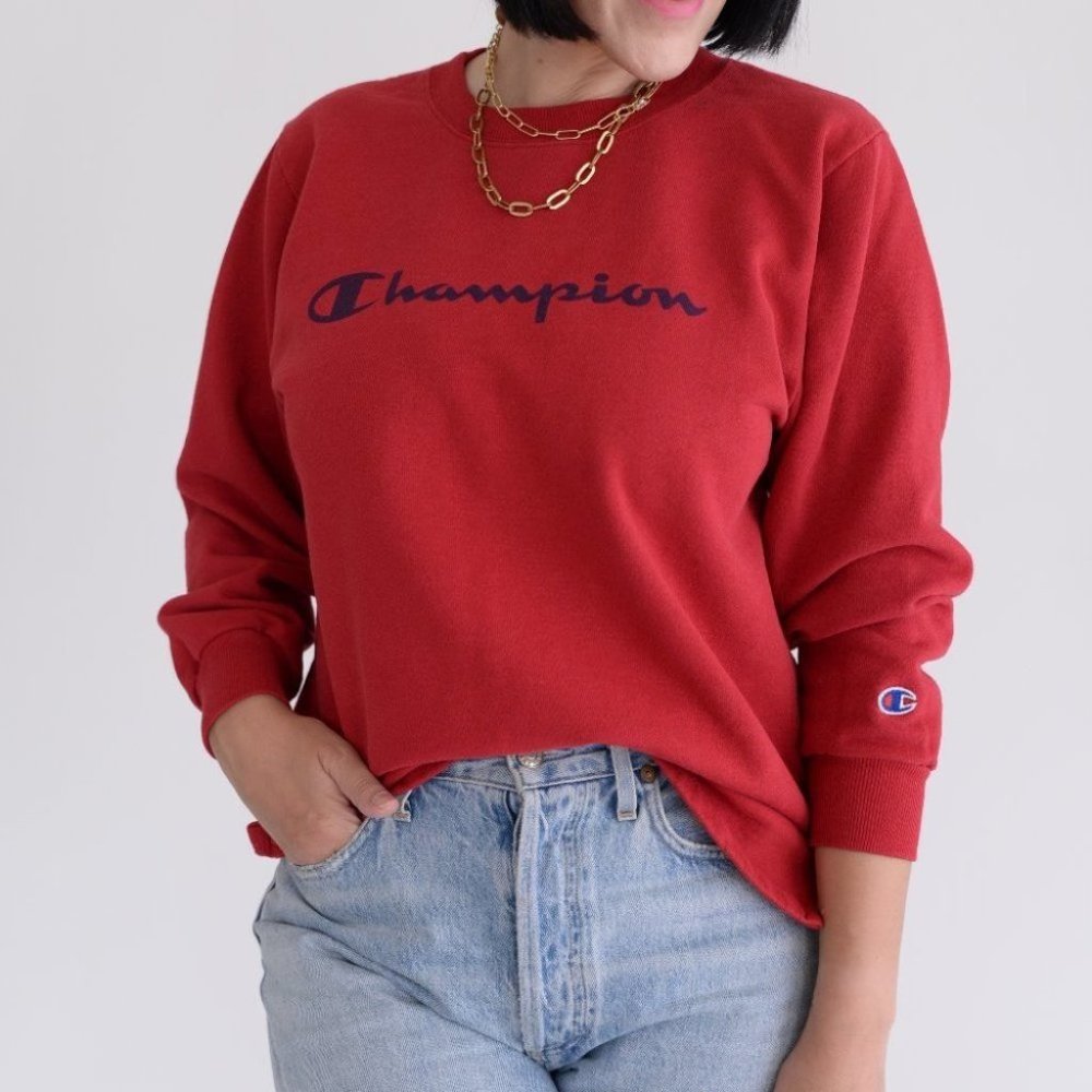 Champion Red Long Sleeve Crewneck Graphic Logo Sweater Size Large (14-16) Kids